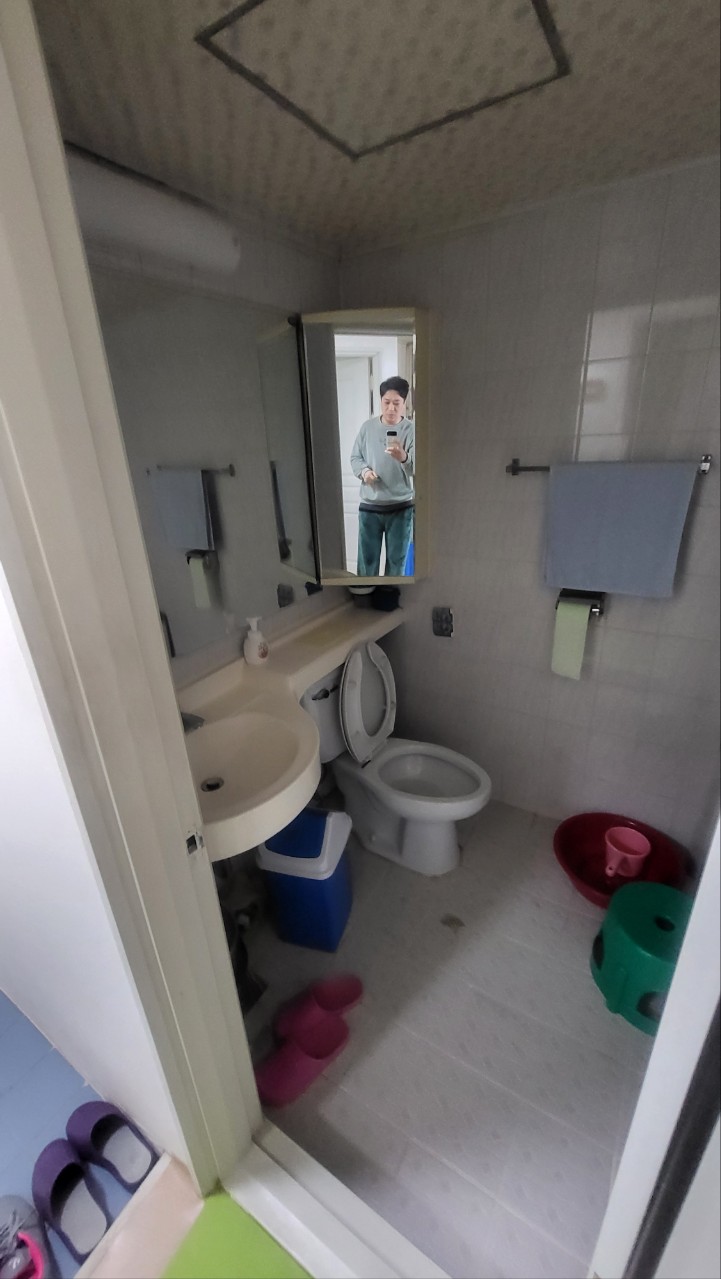 부산 동구 유품정리 전 사진